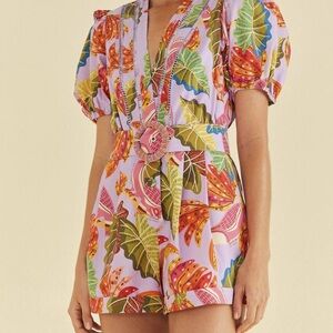 Lilac Beaks & Bananas V Neck Romper Size small NWT